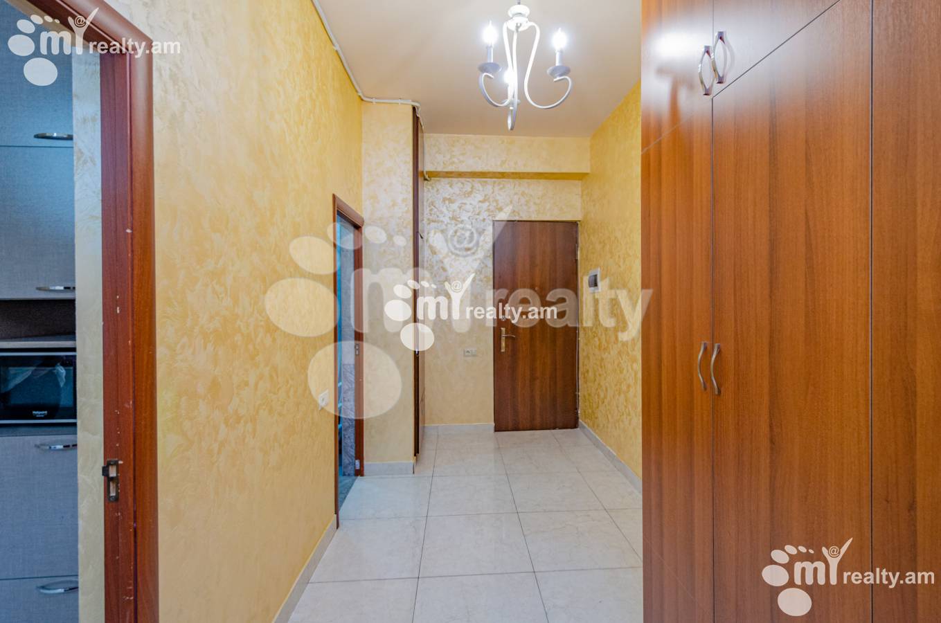 3 bedroom apartment for sale خیابان نعلبندیان, مرکز شهر ایروان, 135462