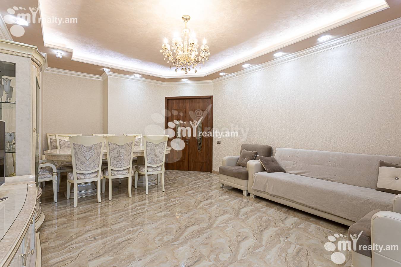 3 bedroom apartment for rent Antarayin St, Center Yerevan, 156854