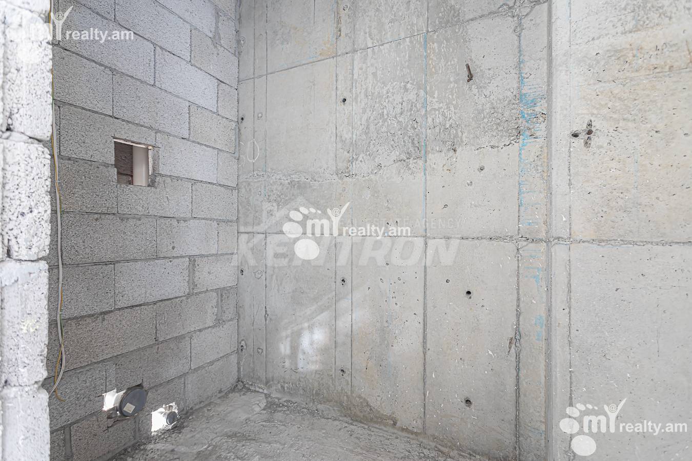 4 bedroom apartment for sale خیابان گِریبودوف, عربگیر ایروان, 156739
