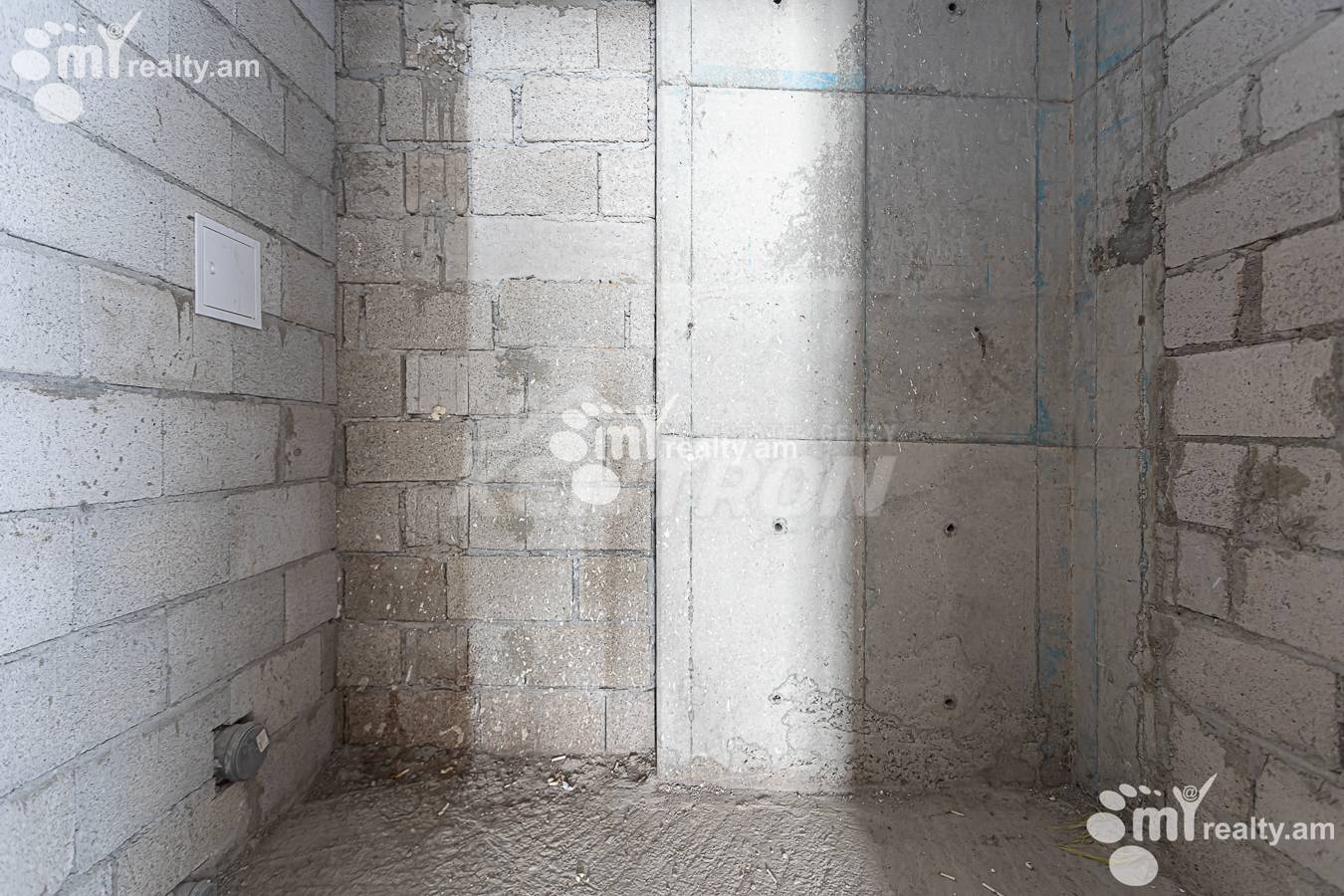 4 bedroom apartment for sale خیابان گِریبودوف, عربگیر ایروان, 156739