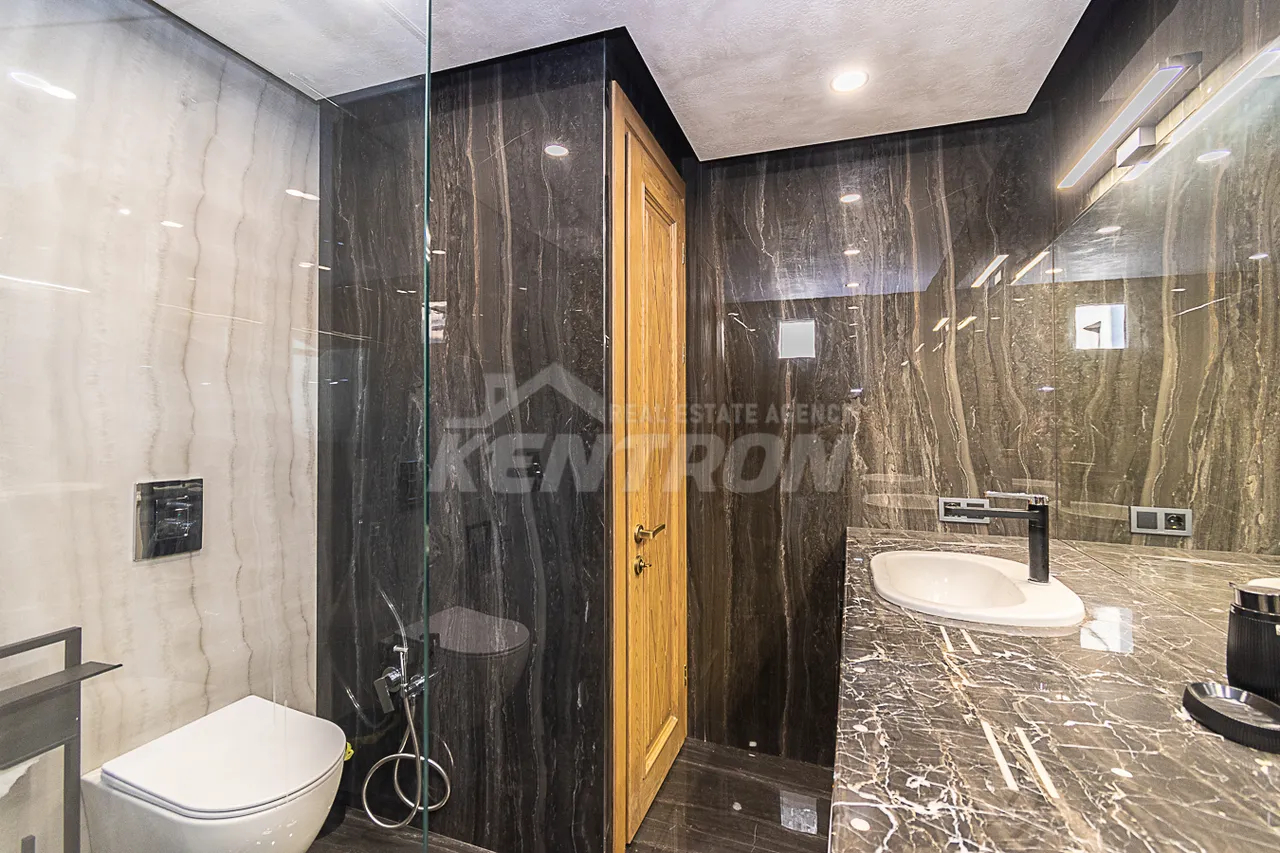 3 սենյականոց բնակարան վարձով Անտառային, Գ.Էմինի փող., Կենտրոն Երևան, 159429