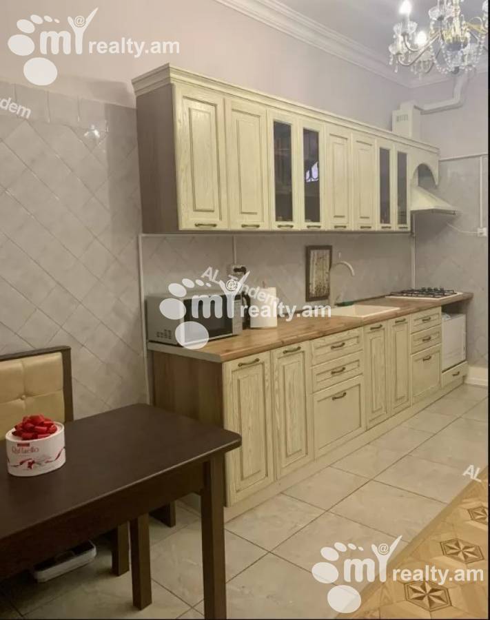 House for rent Charents St, Center Yerevan, 140934