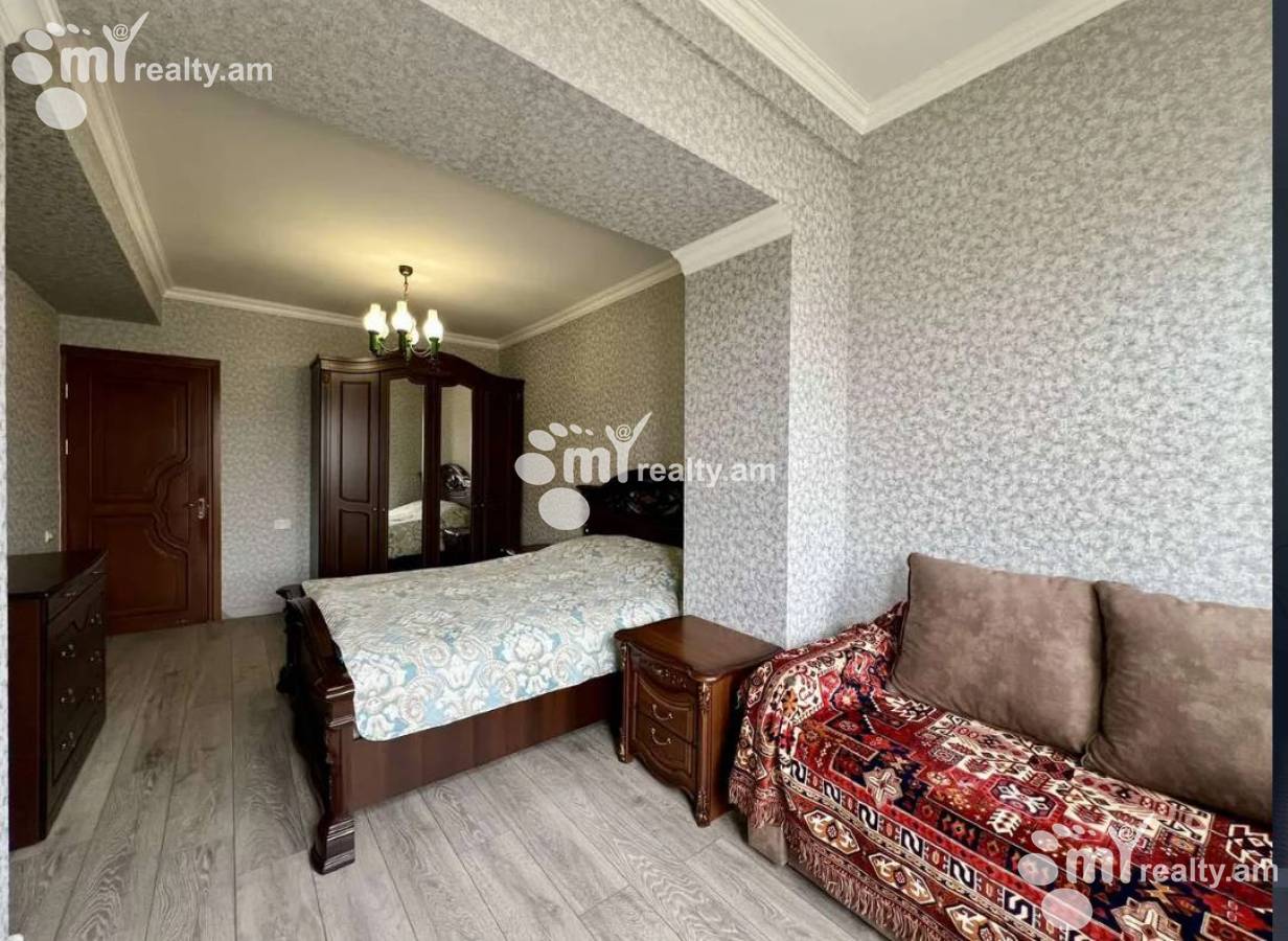 3 սենյականոց բնակարան  Սարյան փող, Կենտրոն Երևան, 155233