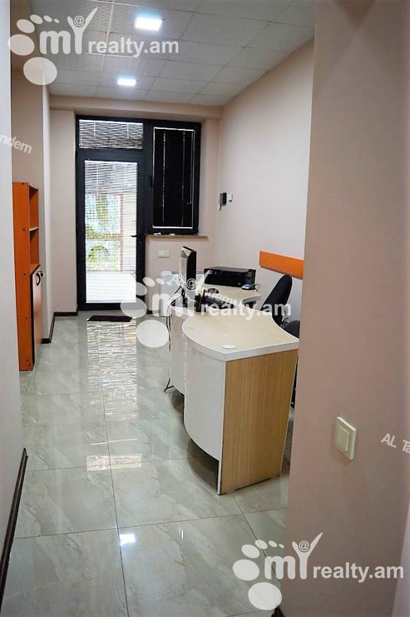 Снять коммерческoе помещение Сундукян ул, Арабкир Ереван, 126581