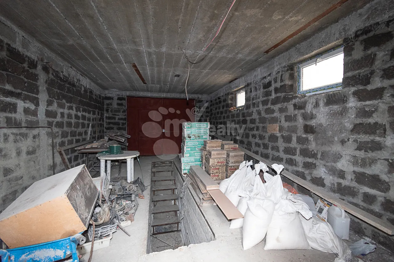 House for sale Erebuni St, Erébouni Yerevan, 159292