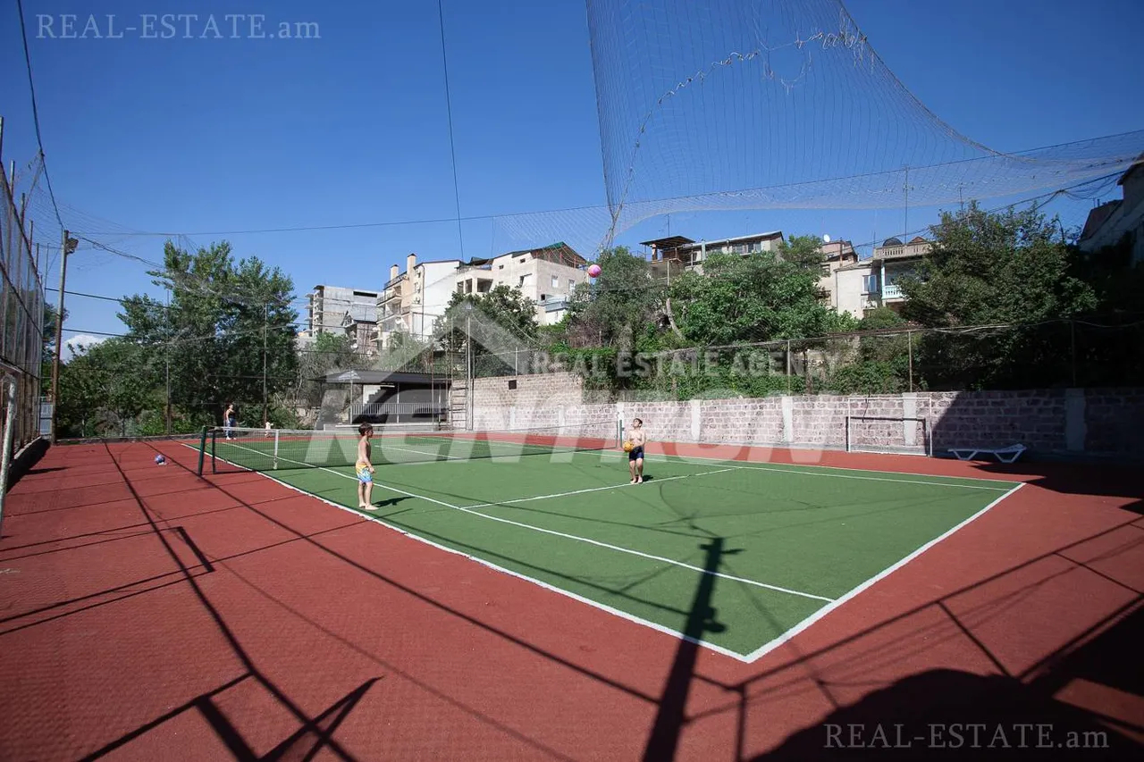 3 bedroom apartment for rent Keri St, Arabkir Yerevan, 159017