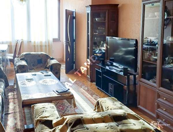 3-senyakanoc-bnakaran-vacharq-Yerevan-Center