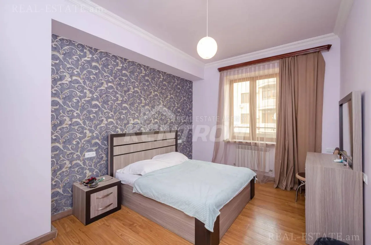 3 bedroom apartment for sale Argishti St, Center Yerevan, 157865