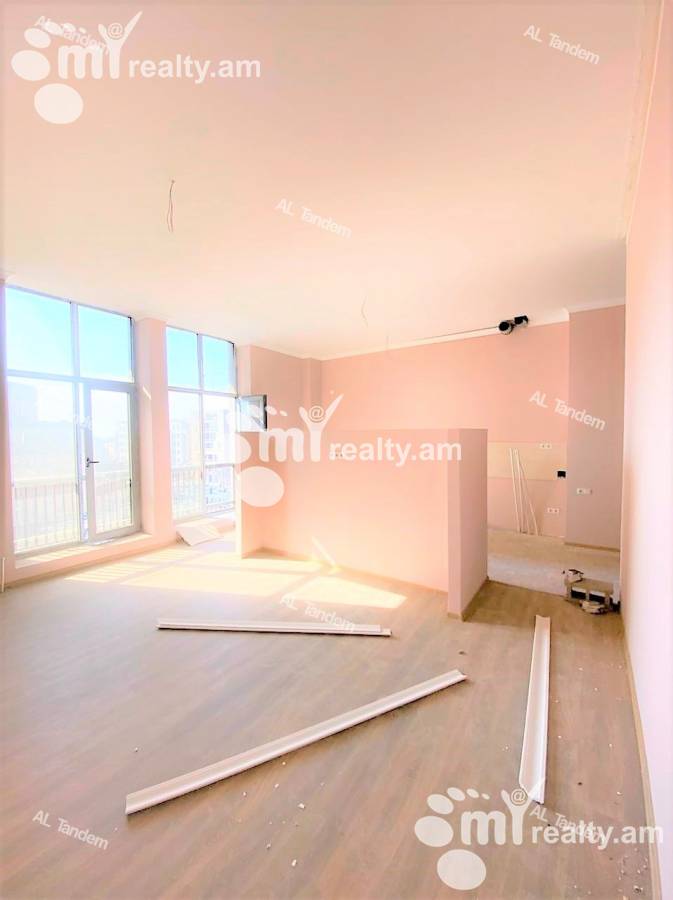 3 bedroom apartment for sale Paronyan St, Center Yerevan, 122618