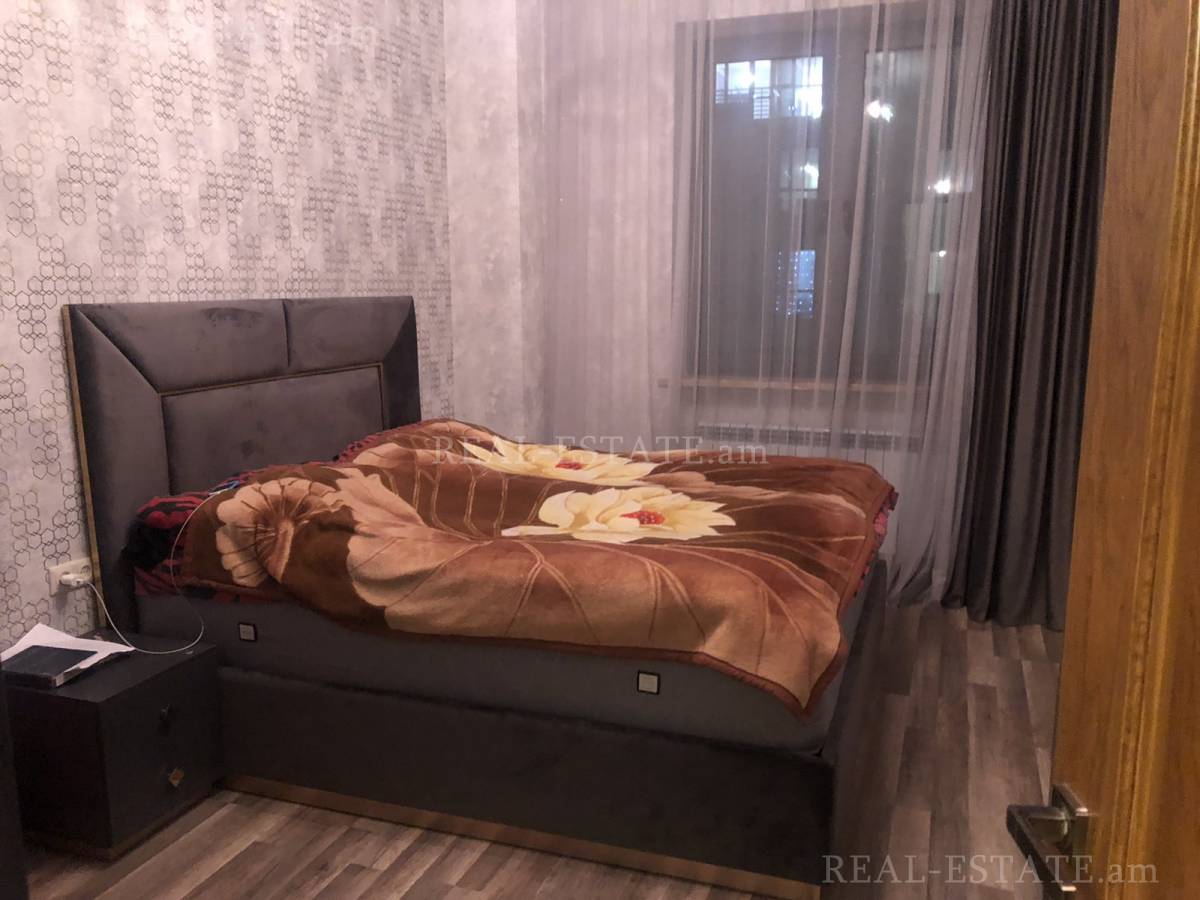 3 bedroom apartment for sale خیابان اِرِبونی, اِرِبونی ایروان, 128090