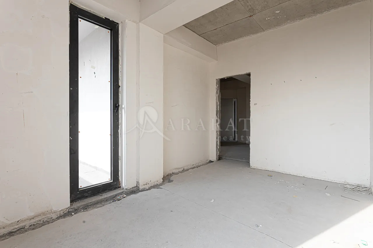 3 bedroom apartment for sale Antarayin St, Center Yerevan, 157900