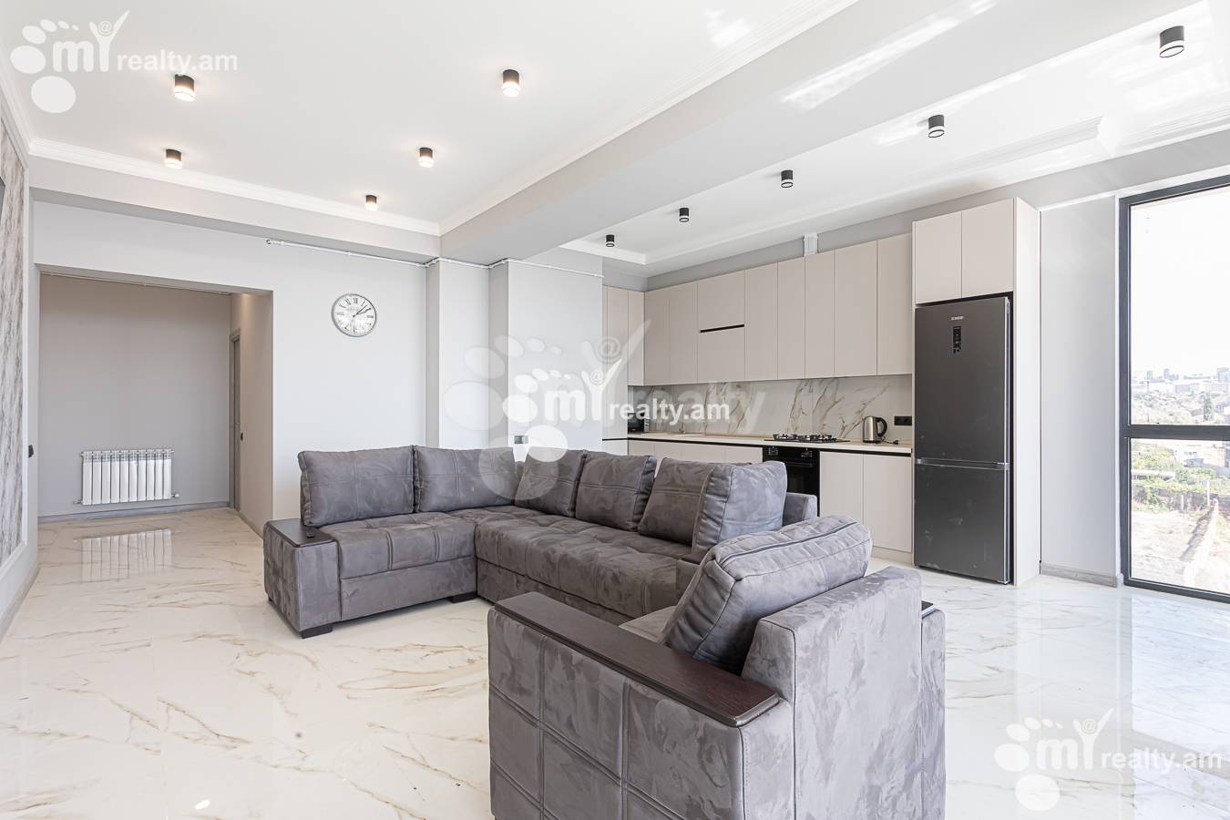 3 bedroom apartment for rent K. Ulnetsi St, Quanaquère-Zeytoun Yerevan, 156638