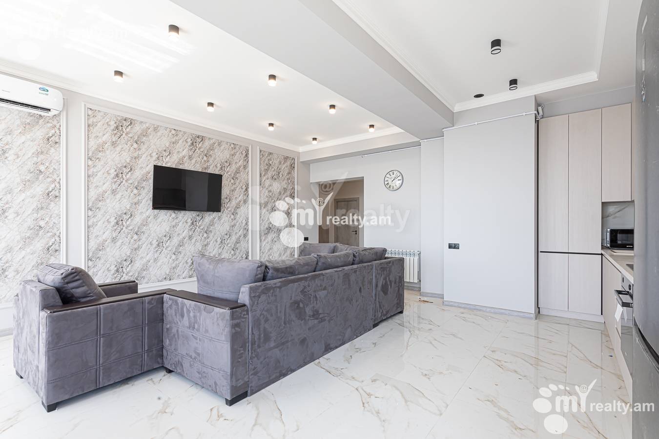 3 bedroom apartment for rent K. Ulnetsi St, Quanaquère-Zeytoun Yerevan, 156638