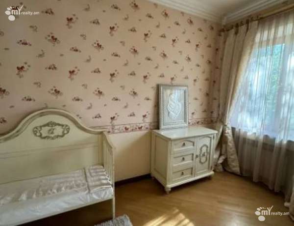 3-senyakanoc-bnakaran-vardzakalutyun-Yerevan-Center