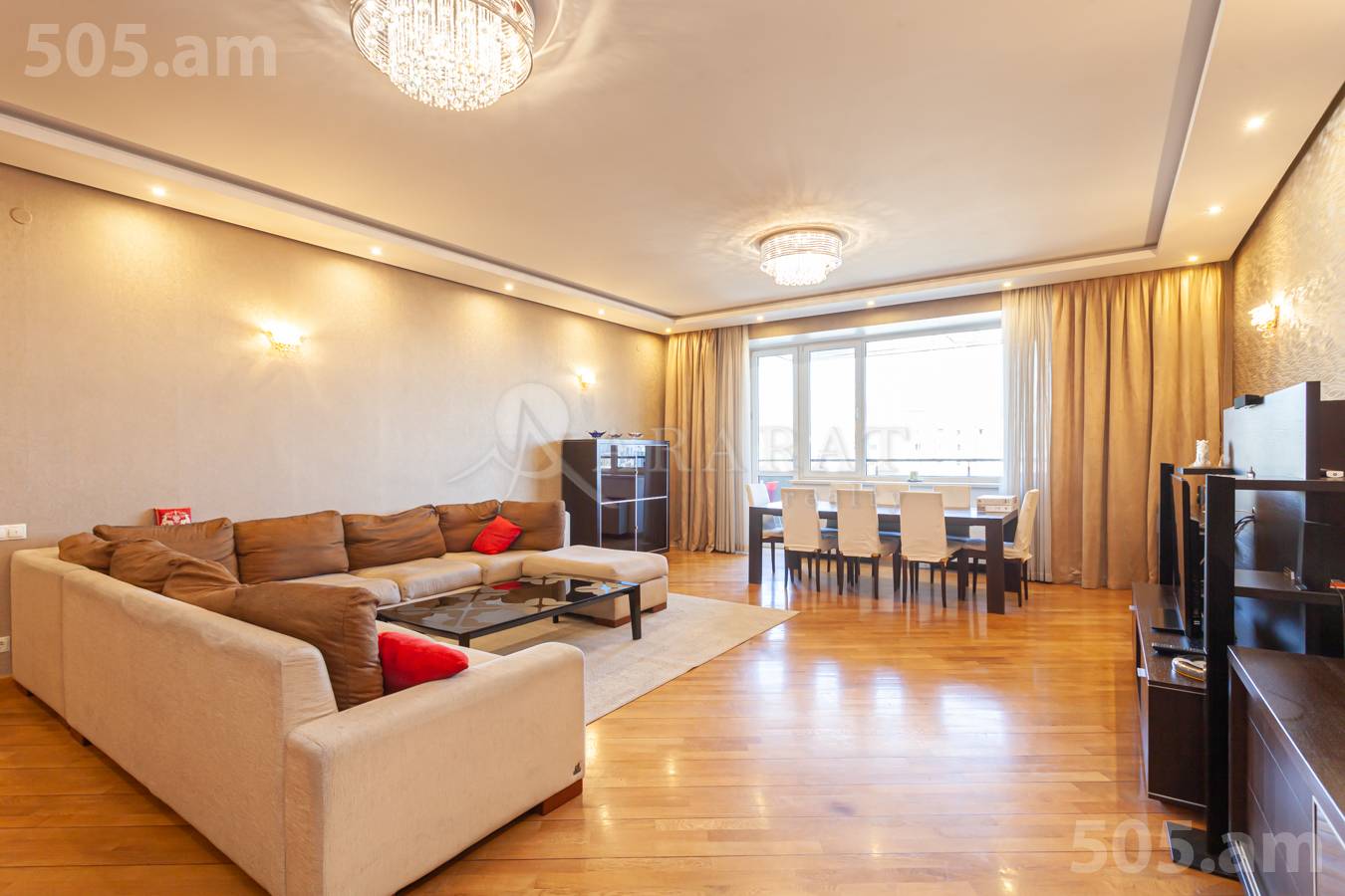 5 bedroom apartment for sale Amiryan St, Center Yerevan, 150344