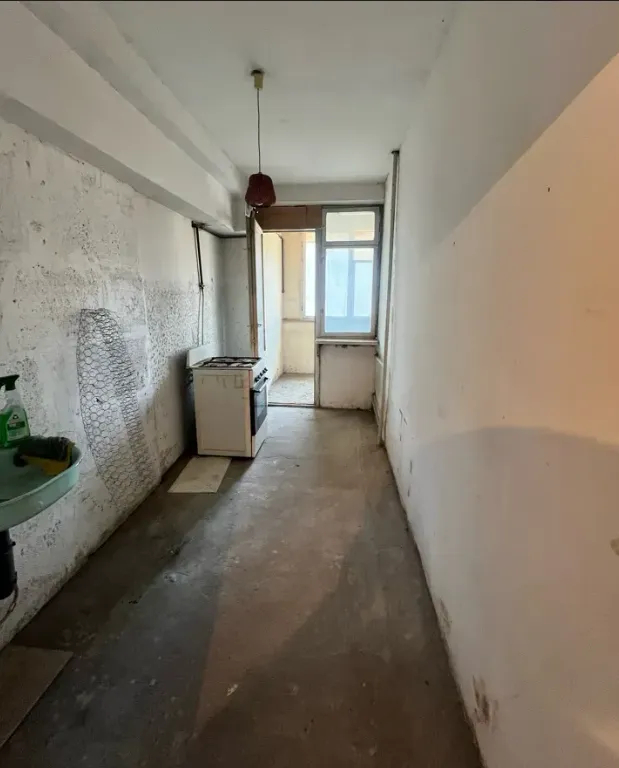 bnakaran/3-senyakanoc/Sayat-Nova+Ave/Center/Yerevan