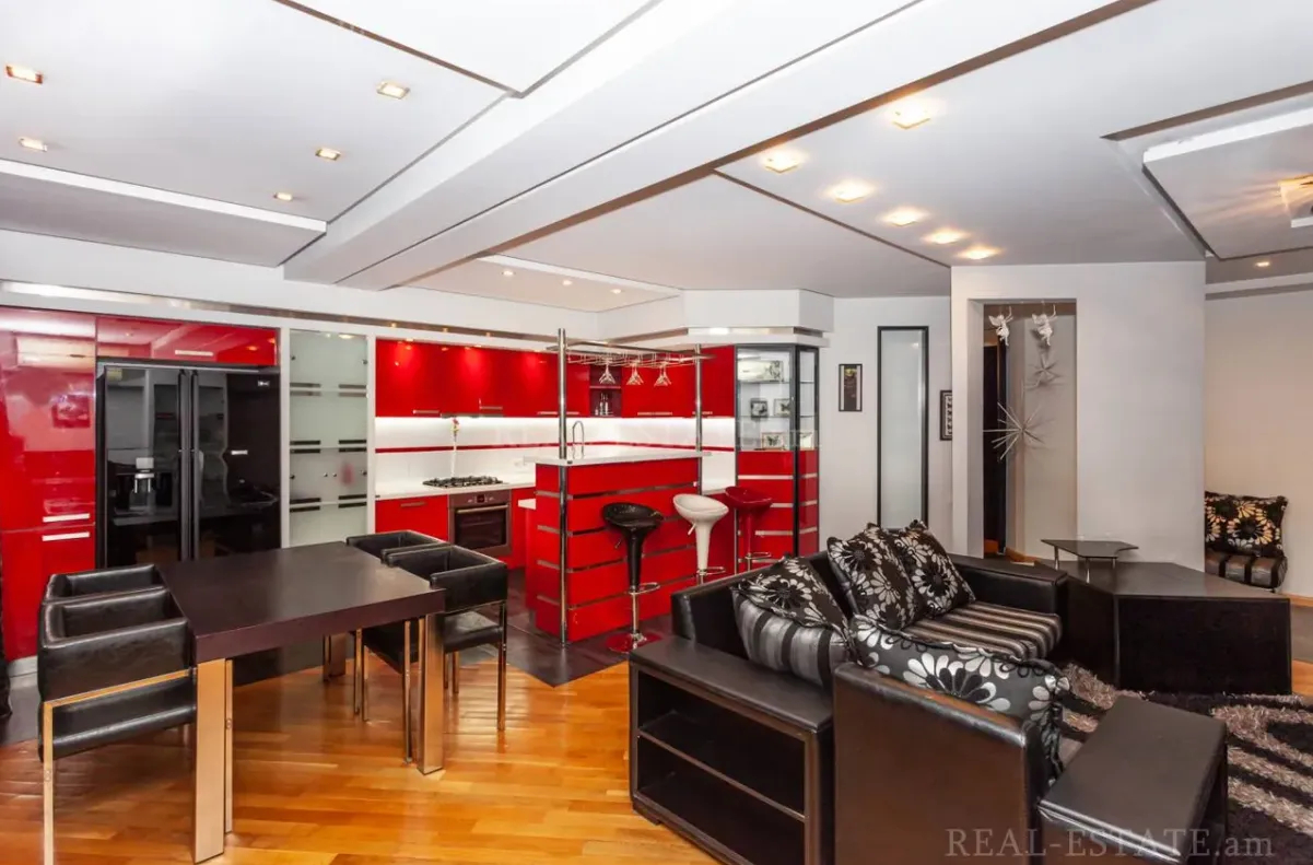 2 bedroom apartment for rent Saryan St, Center Yerevan, 160047