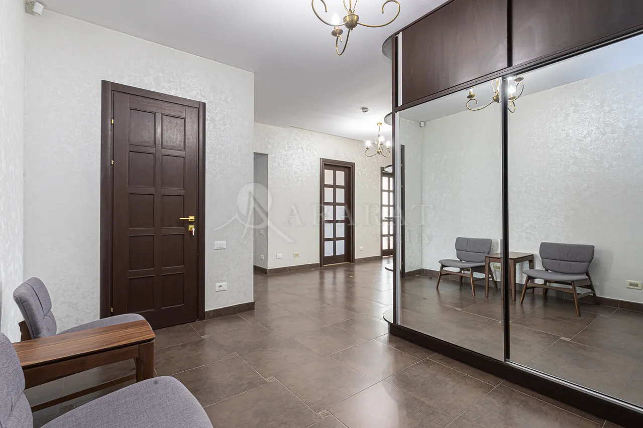 4 bedroom apartment for rent (خیابان باقرامیان (عربکیر, عربگیر ایروان, 158371