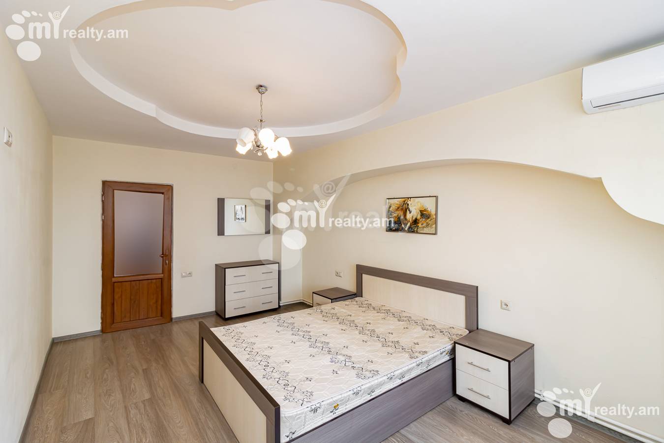 2 bedroom apartment for sale خیابان ماشتوتس, مرکز شهر ایروان, 147498