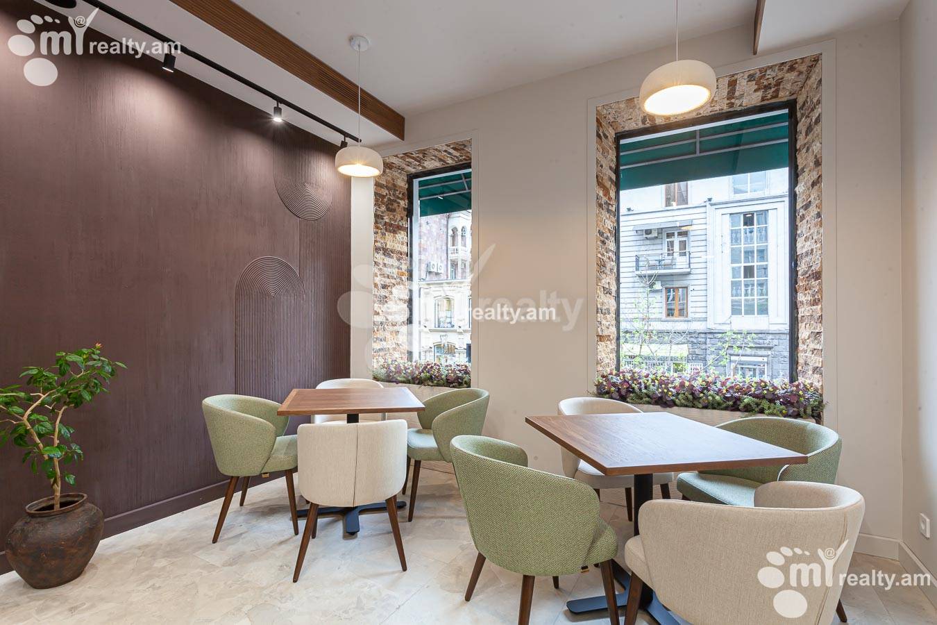 Commercial property for rent Mashtots Ave, Center Yerevan, 155186