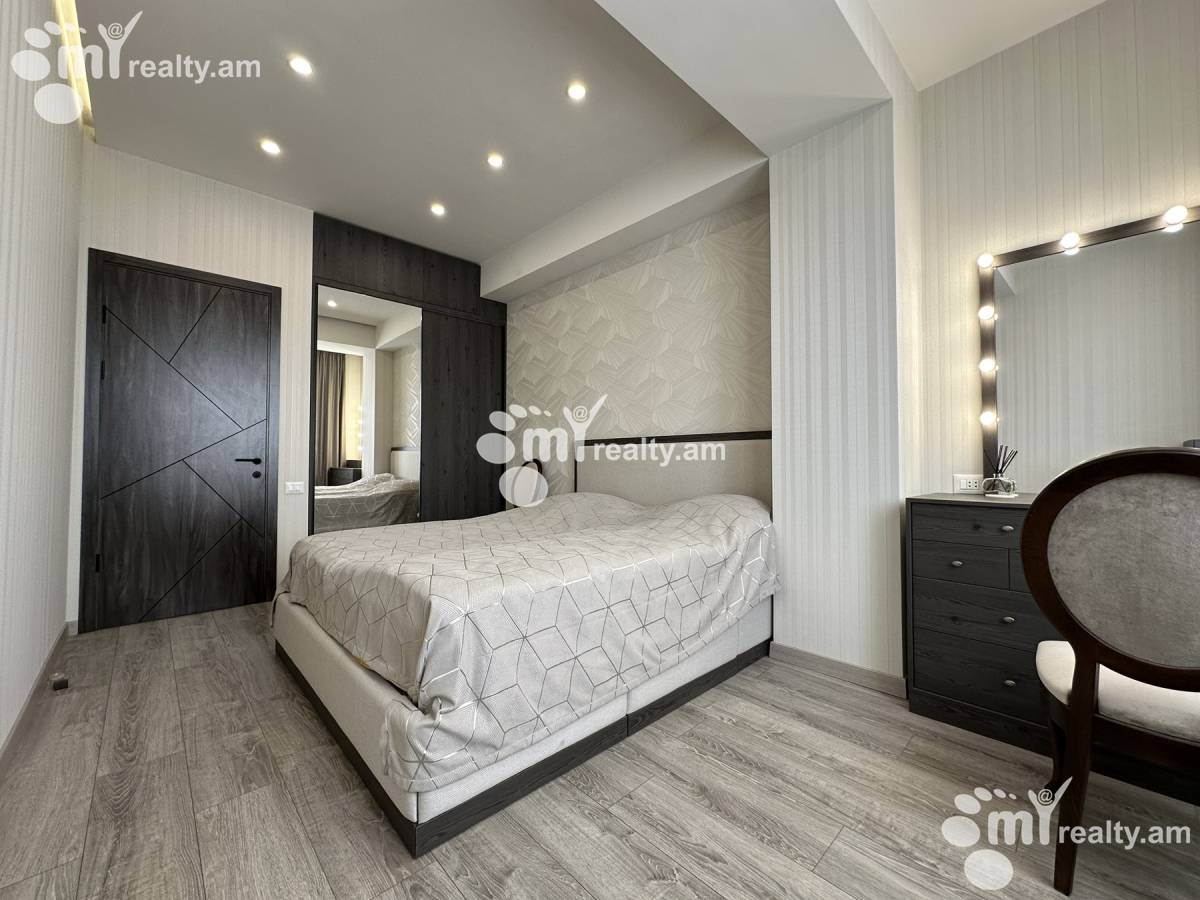 4 bedroom apartment for sale Arghutyan St, Arabkir Yerevan, 156745