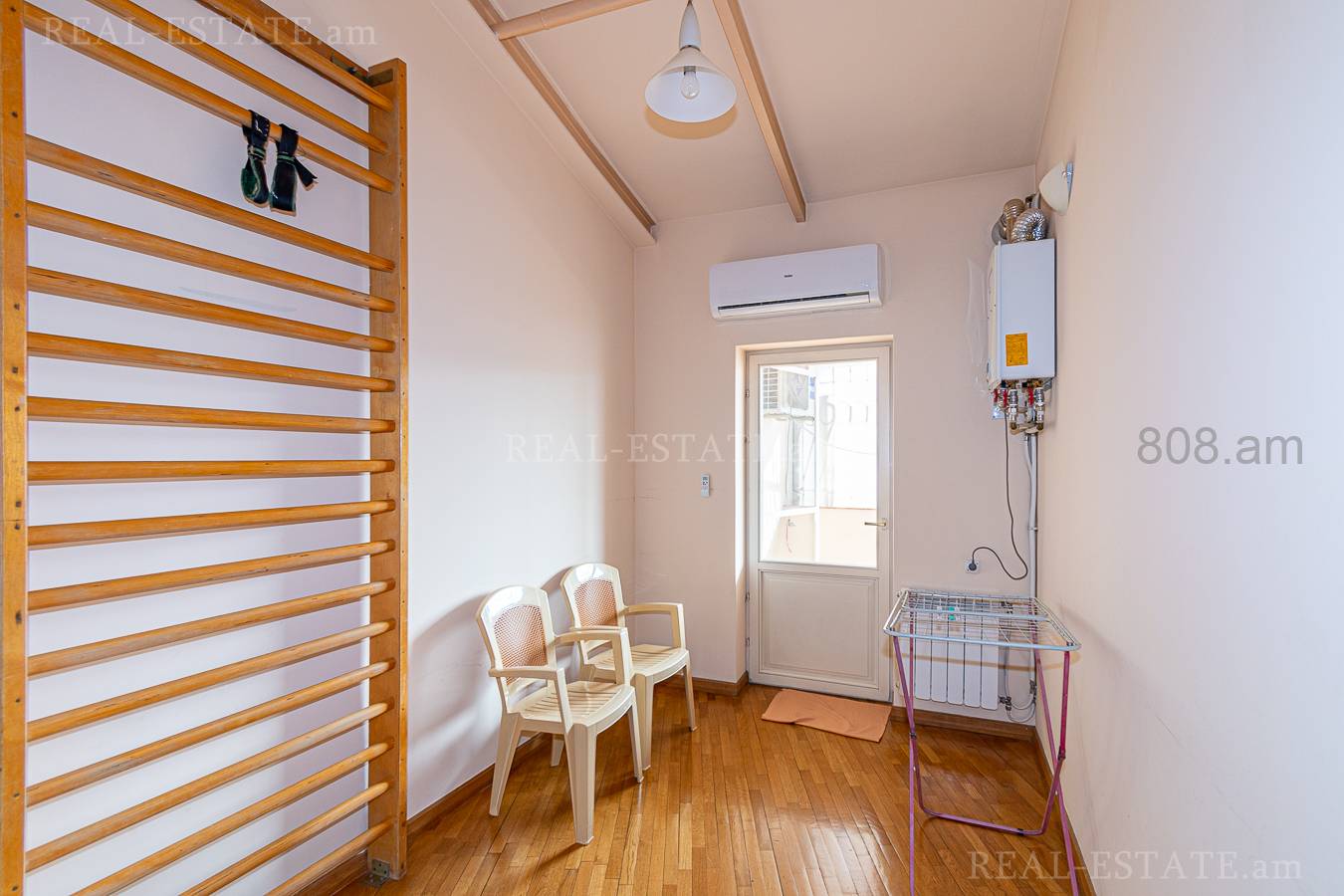 5 սենյականոց բնակարան  Ղազար Փարպեցու փող, Կենտրոն Երևան, 133741