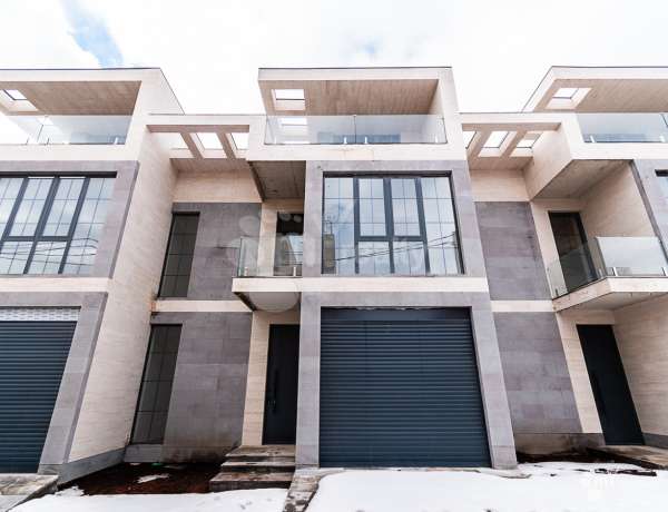 arandznatun-vacharq-Yerevan-Nor-Nork