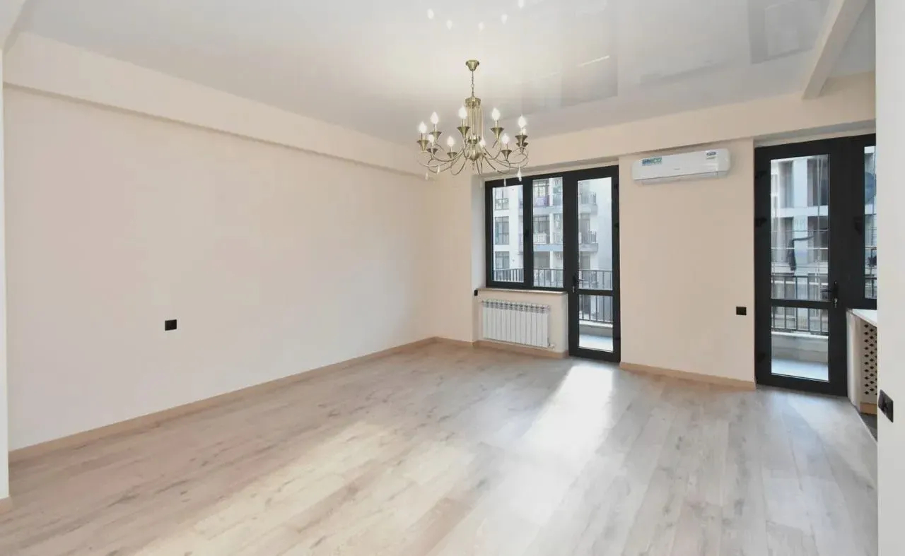 2 bedroom apartment for sale خیابان آنتارایین, مرکز شهر ایروان, 158475