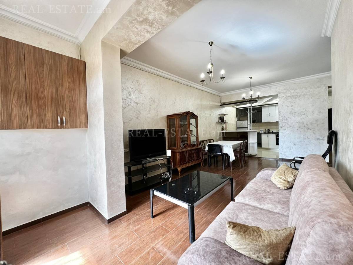 Купить 3 комнатную квартиру Лер. Камсар ул, Центр Ереван, 129972