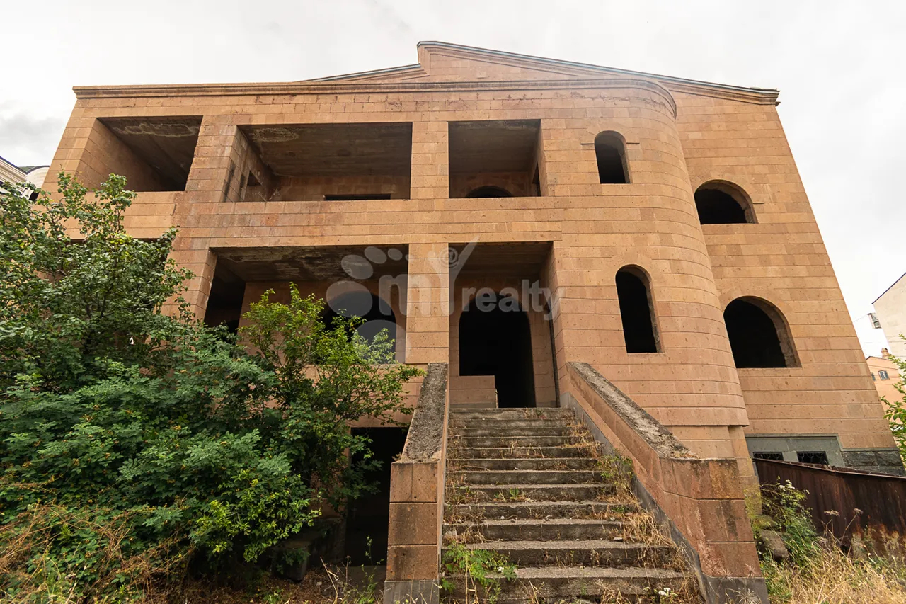 Առանձնատուն  Դավիթ Բեկի փող., Էրեբունի Երևան, 161886