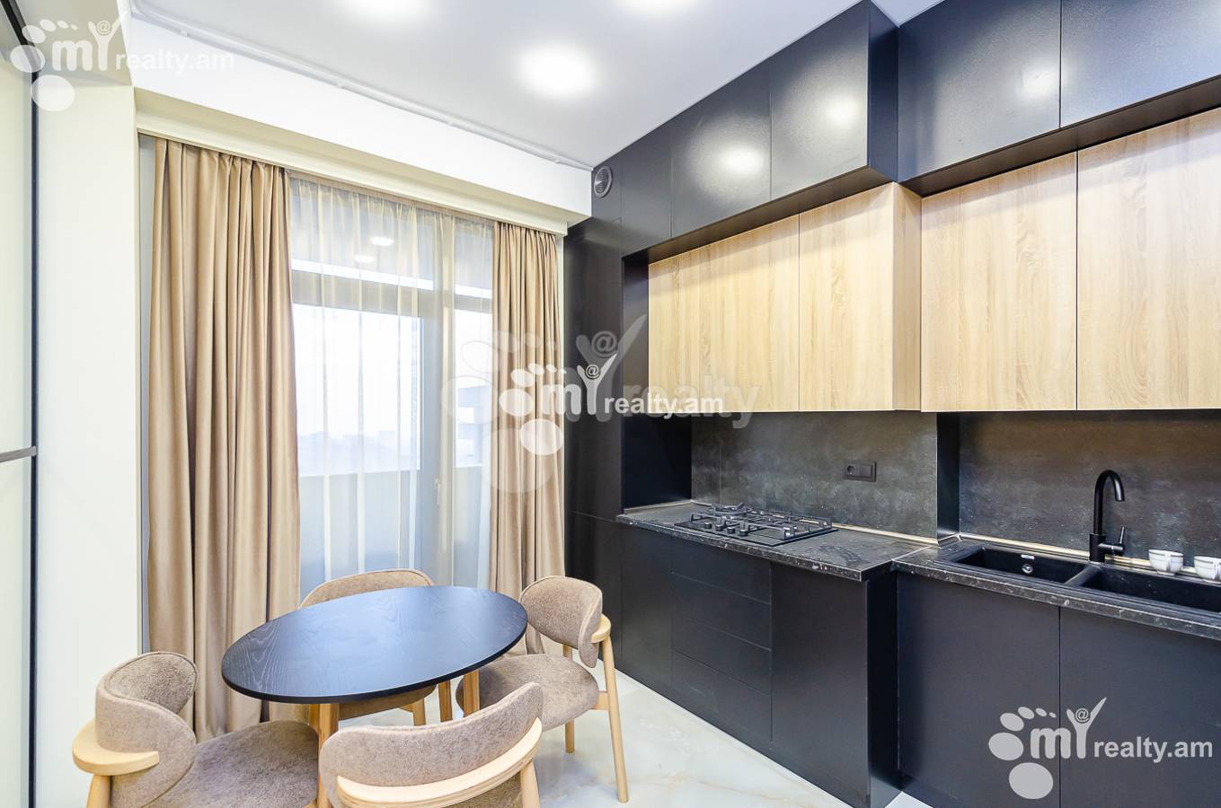 Купить 3 комнатную квартиру Микоян ул, Давташен Ереван, 143710