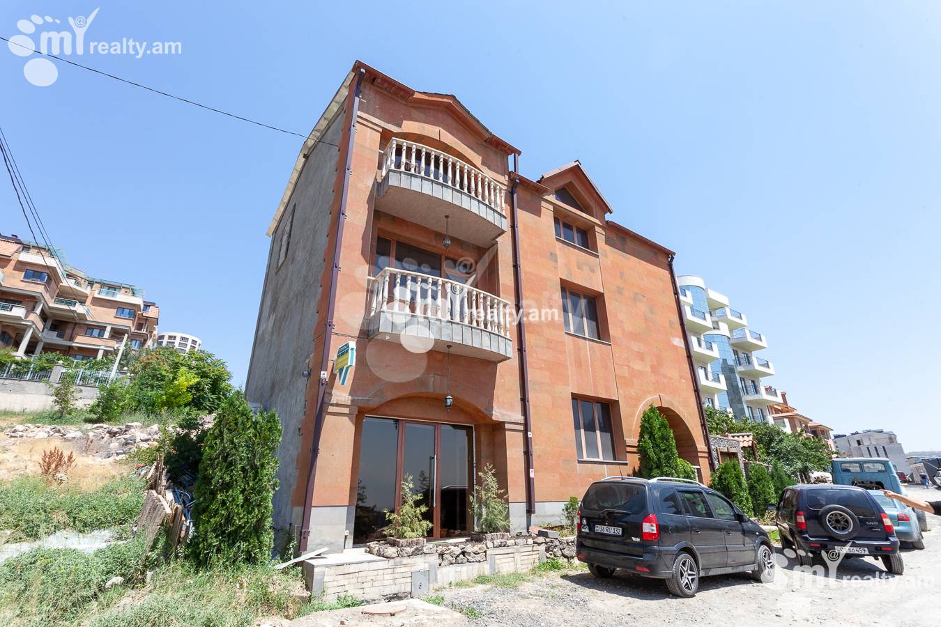 Снять дом Антараин ул Г. Эмина, Центр Ереван, 148791 | MyRealty.AM