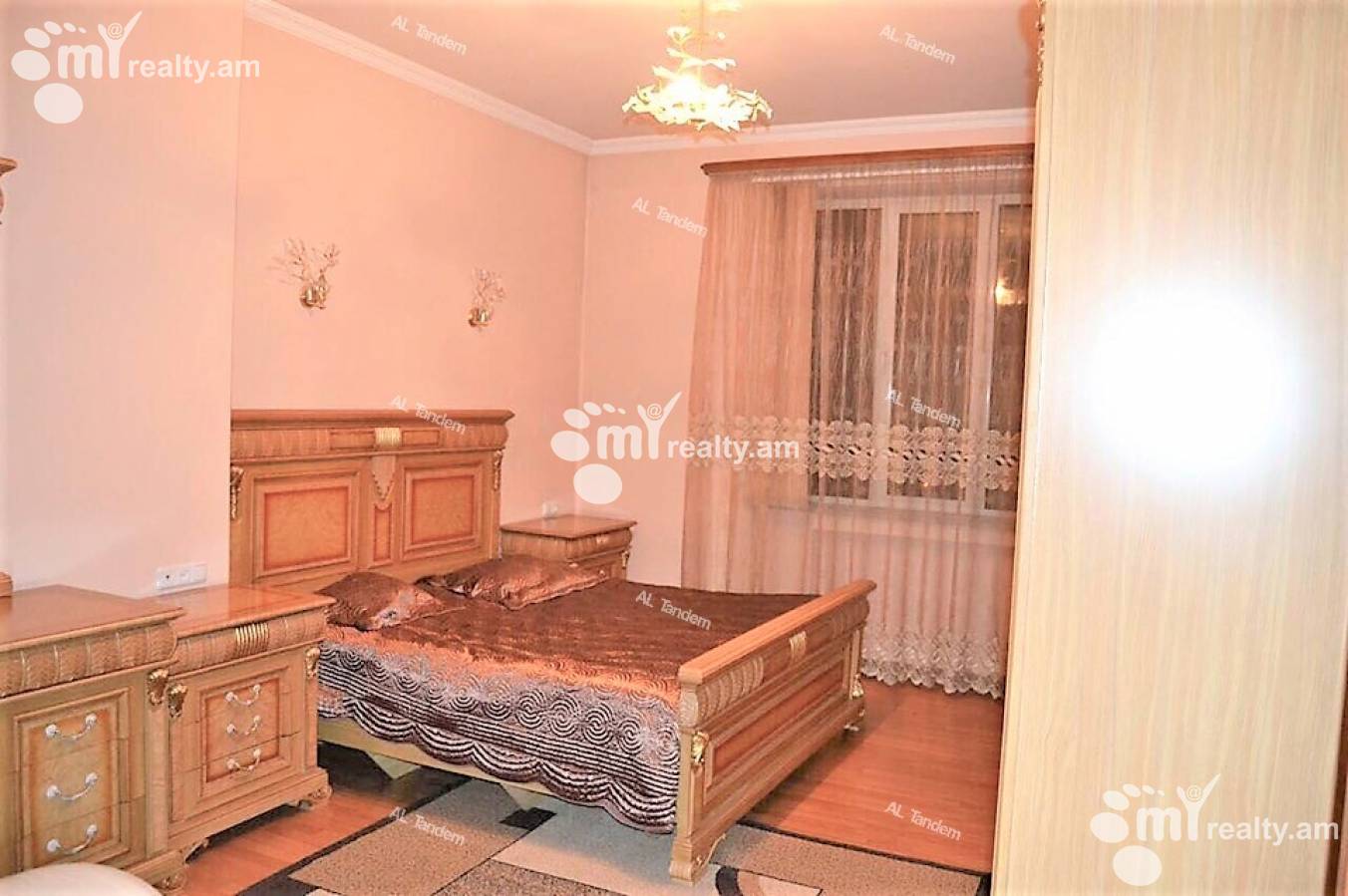 3 bedroom apartment for rent Paronyan St, Center Yerevan, 124286
