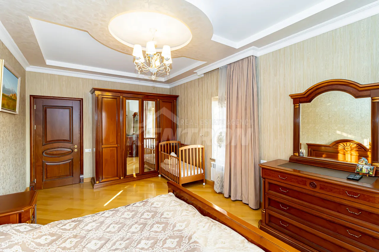 Առանձնատուն  Գ 1 թաղ., Աջափնյակ Երևան, 159066