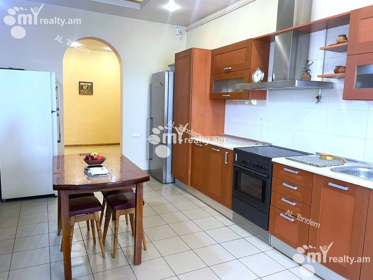 Купить 5 комнатную квартиру Пушкин ул, Центр Ереван, 144175