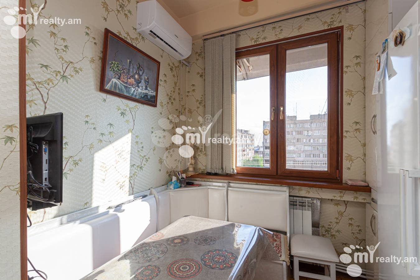 Купить 3 комнатную квартиру Комитас пр, Арабкир Ереван, 152291