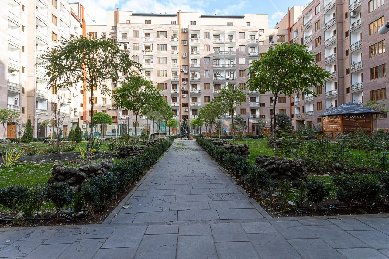 2 bedroom apartment for sale خیابان آدونس, عربگیر ایروان, 158285