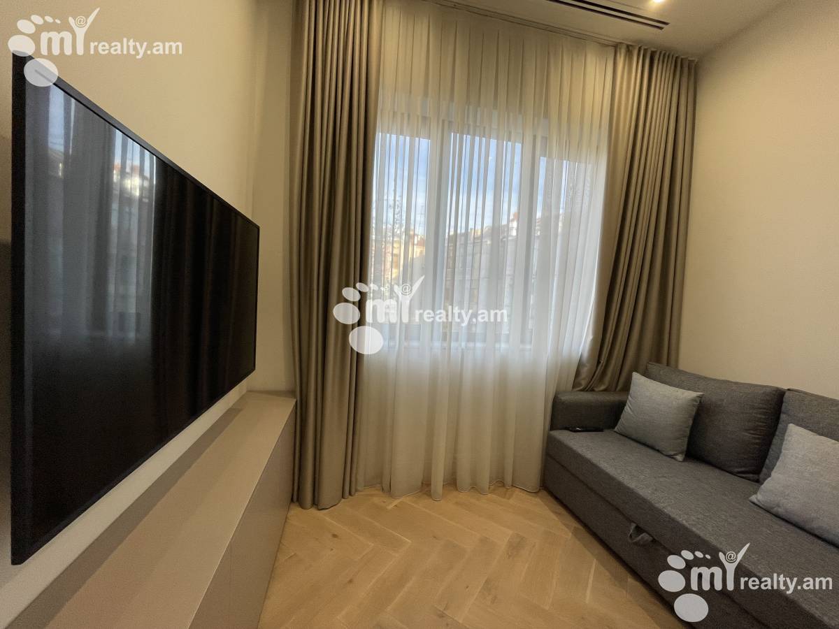 3 bedroom apartment for rent Moskovyan St, Center Yerevan, 160106