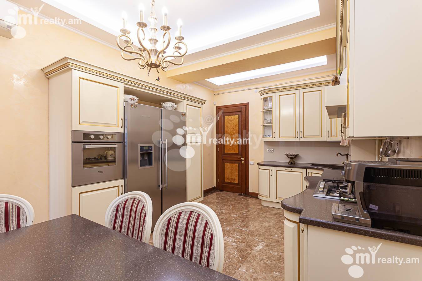 6 bedroom apartment for sale Leningradyan St, Ajapnyak Yerevan, 153145