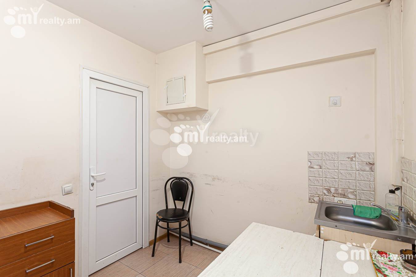 Commercial property for rent Abovyan St, Center Yerevan, 154004