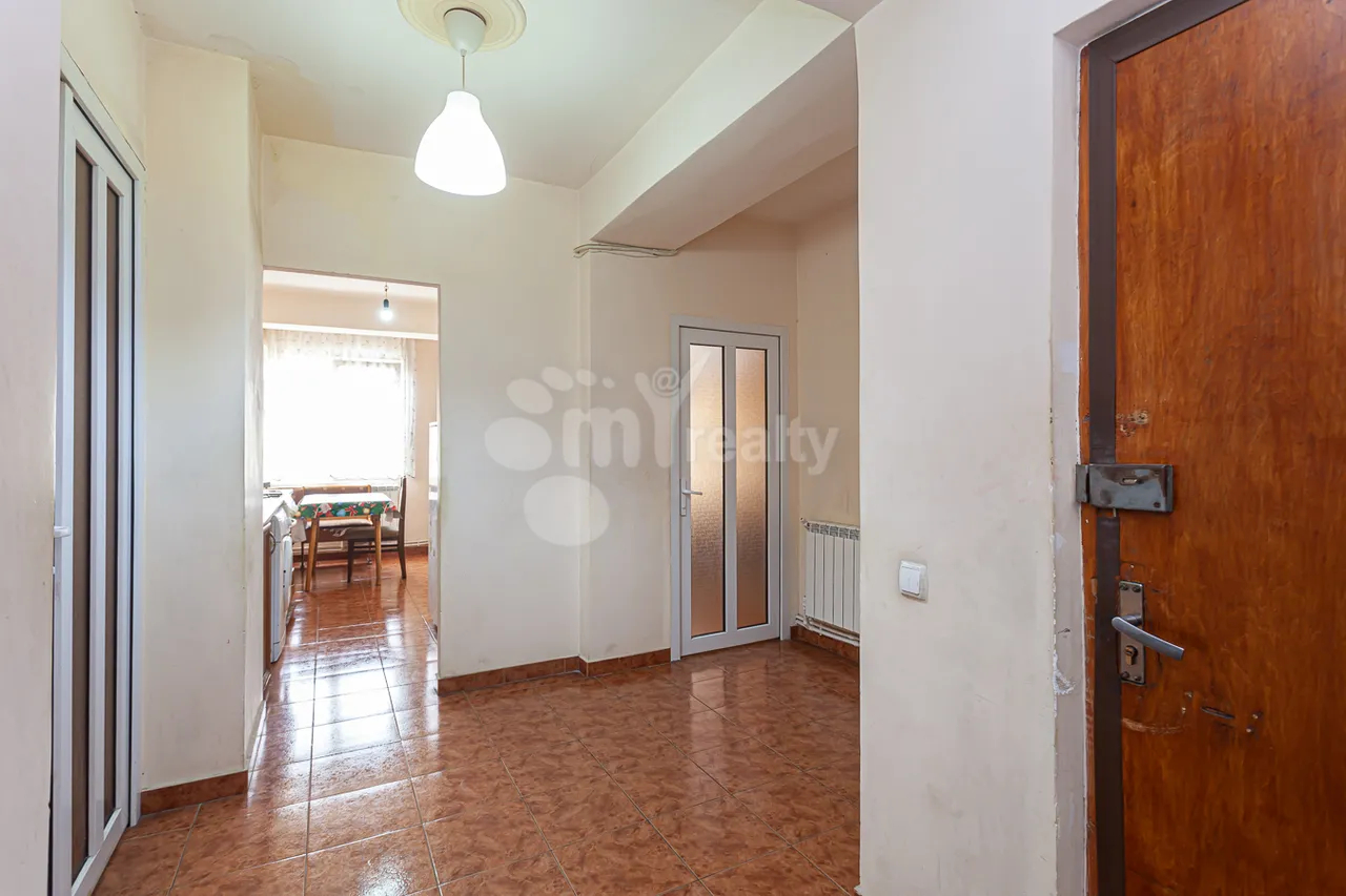 2 bedroom apartment for sale Vratsyan St, Center Yerevan, 161741