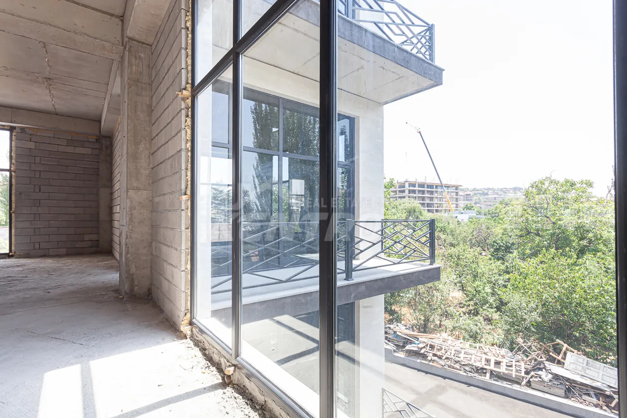 Commercial for rent خیابان آرمِناک آرمِناکیان, نورک ماراش ایروان, 161799