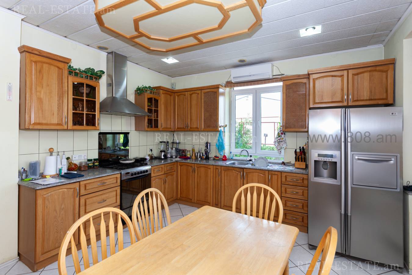 House for sale Hovsep Emin St, Arabkir Yerevan, 125145