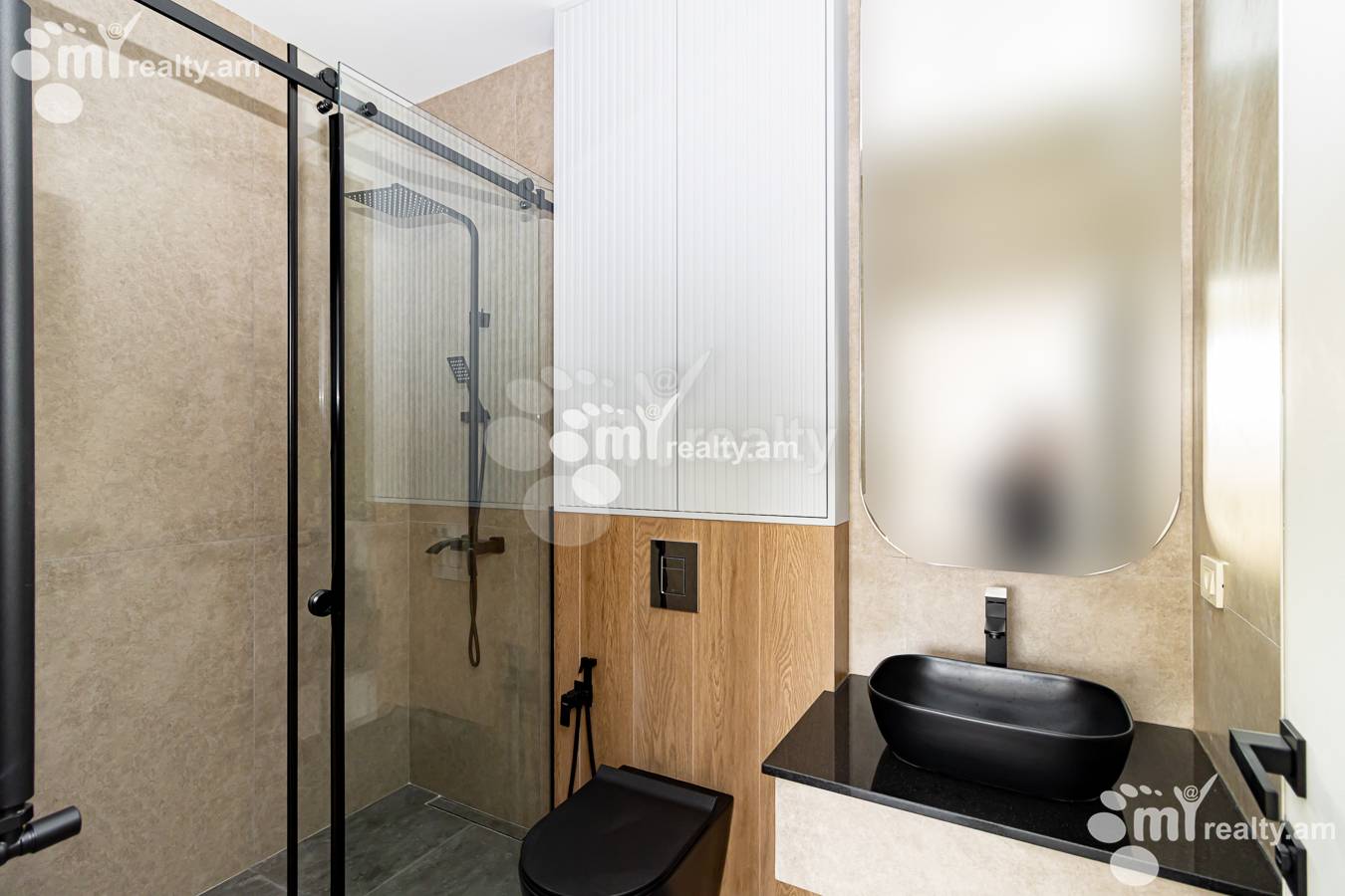 3 սենյականոց բնակարան  Բուզանդի փող, Կենտրոն Երևան, 154552