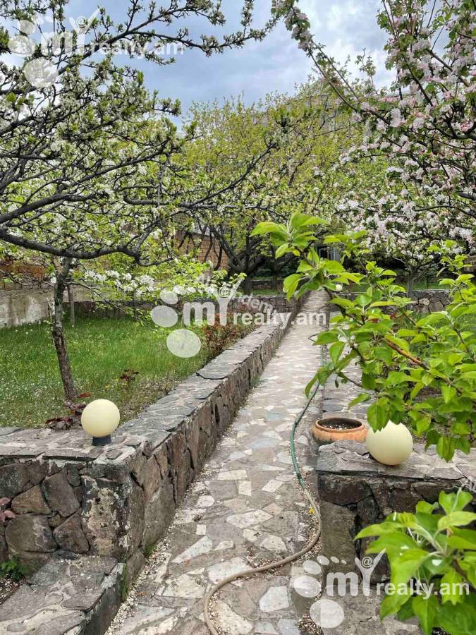 House for sale Village of Dzoraghbyur, دزرقبیور کوتایک, 143469