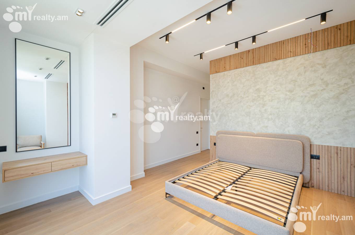 2 սենյականոց բնակարան  Մալխասյանց փող, Արաբկիր Երևան, 137787