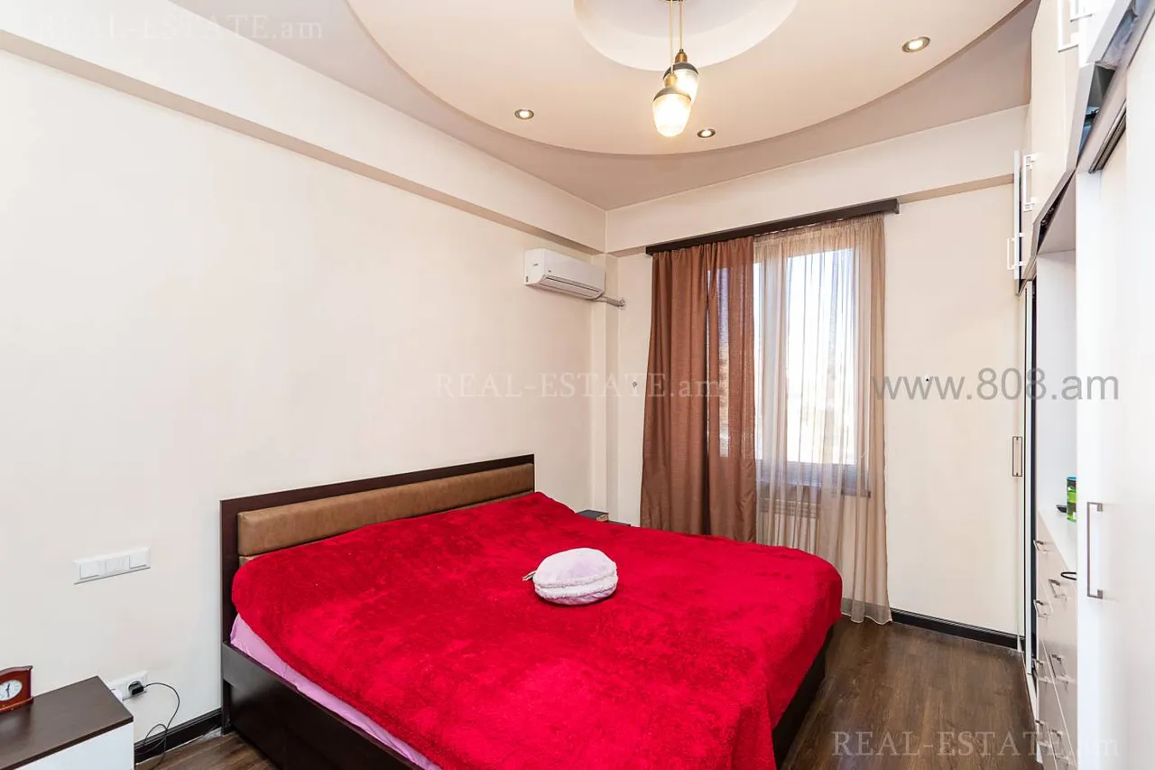 3 bedroom apartment for sale Orbeli Yeghbayrner   St, Arabkir Yerevan, 158300