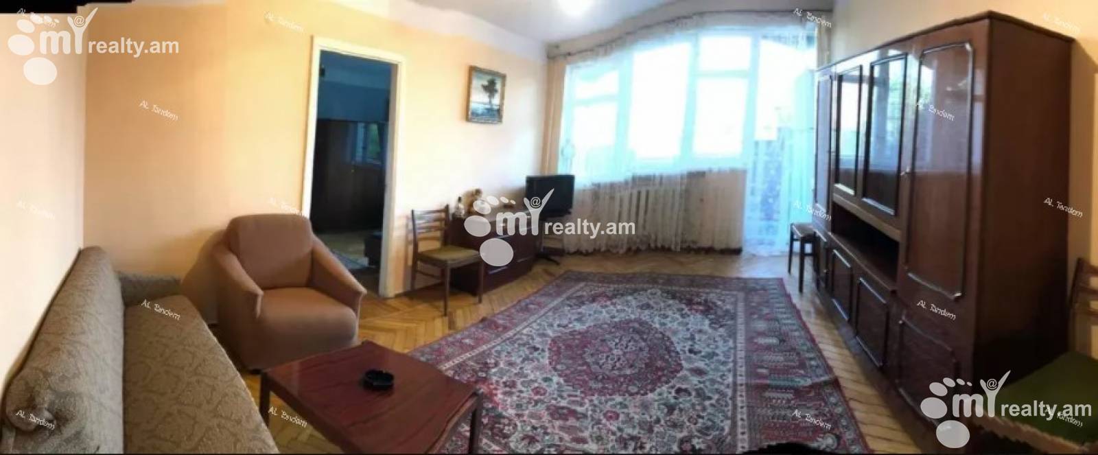 3 սենյականոց բնակարան  Մաշտոցի պող, Կենտրոն Երևան, 124206