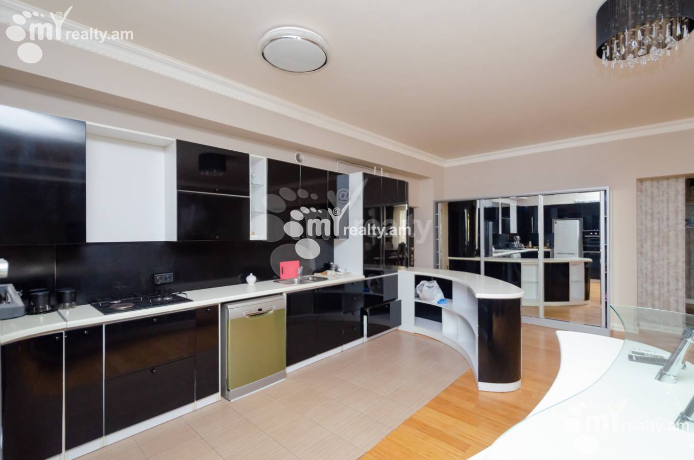 3 bedroom apartment for sale Buzand St, Center Yerevan, 138017