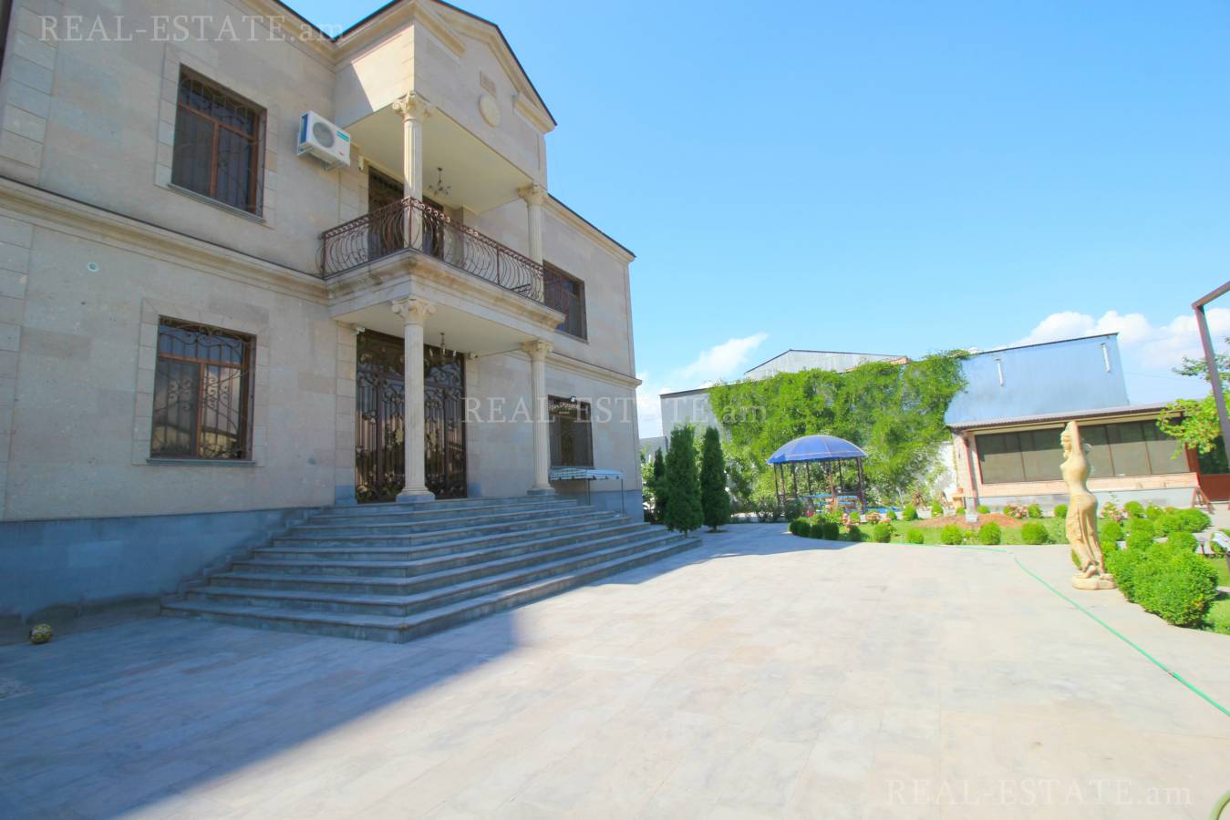 House for sale خیابان زاراف آقبیور, آوان ایروان, 82032